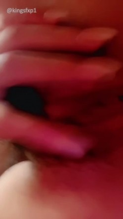 18岁的女孩子【咪咪】奶子好大好白 美乳翘臀 跳蛋狂震 道具抽插无套啪啪 截图12