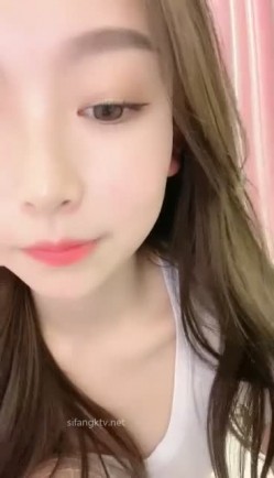 【可盐可甜吖】新人! 顶级绿播~酥胸翘臀掰穴 福利视频~全程无尿点今晚我要撸他三回合 截图4