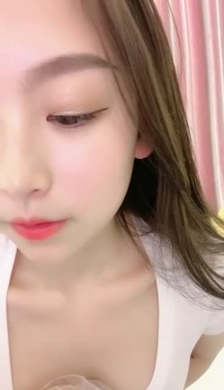【可盐可甜吖】新人! 顶级绿播~酥胸翘臀掰穴 福利视频~全程无尿点今晚我要撸他三回合 截图12