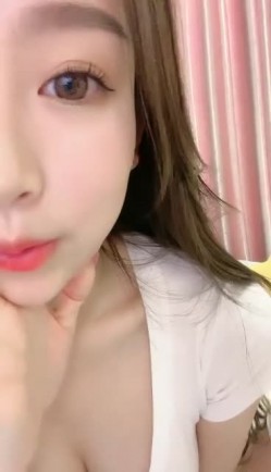 【可盐可甜吖】新人! 顶级绿播~酥胸翘臀掰穴 福利视频~全程无尿点今晚我要撸他三回合 截图15