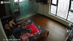 破解萤石云网络摄像头偷拍合租房几个女白领私密生活 极品闺蜜一起洗澡更衣 奶子坚挺！ 截图8