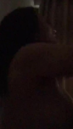 爆乳熟女 · 惠子阿姨 · ：哇哇·· 艹姐姐，艹死肥逼，啊啊啊老公快点操死·· 我要我要抱抱。艹完姐姐艹妹妹！ 截图16