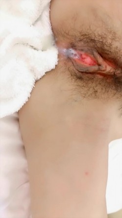 尤物骚货少女【悠悠尤】长腿露脸女上位啪啪猛插小屄肥美多汁可撸可射 截图10