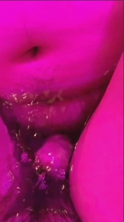 莞式服务高手福州御姐【星星】露脸性爱自拍，名不虚传声音技术天花板的存在，看硬了，对话也淫荡～ 截图4