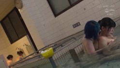 NHDTB-879 湯船の中で乳首が勃起するまでイジられ続け拒めずレズイキさせられた美乳娘2 截图11