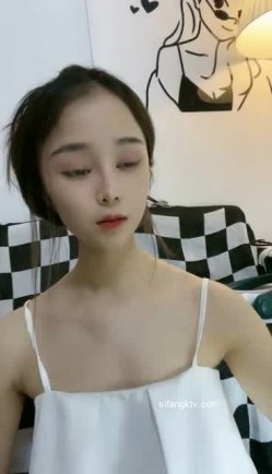 校花下海！【房琪】清纯，看一眼就恋爱了，身体展示 据说真的是大学生兼职，大极品待土豪打赏 截图9