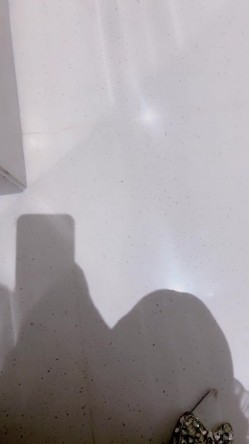 户外日常~【黛西老师】网吧大胆自慰~道具震逼~按摩 吃鸡 啪啪秀 截图3