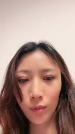 湖南乡村，留守寂寞小少妇，【终于尼】，长得有几分姿色，村花的寂寞谁懂？小逼逼水汪汪流不停 截图2