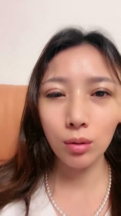 湖南乡村，留守寂寞小少妇，【终于尼】，长得有几分姿色，村花的寂寞谁懂？小逼逼水汪汪流不停 截图4