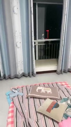湖南乡村，留守寂寞小少妇，【终于尼】，长得有几分姿色，村花的寂寞谁懂？小逼逼水汪汪流不停 截图9