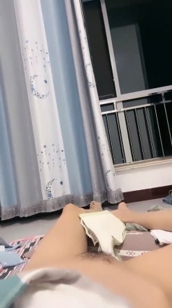 湖南乡村，留守寂寞小少妇，【终于尼】，长得有几分姿色，村花的寂寞谁懂？小逼逼水汪汪流不停 截图16