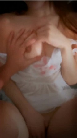 【网曝门事件】亚洲区SWAG人气冠军女神LinLin.BABY实力做爱小视频流出 KTV啪啪抱着操 颜射口爆 截图10