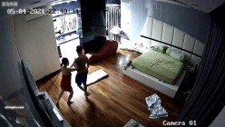 【破解摄像头】 豪宅夫妻每天吃饱了就花样操逼! 精彩值得收藏 截图12