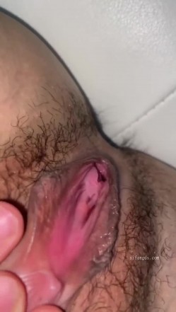 快手福利空姐女神【是邹琳吖是你的琳姐姐】脸穴同框性爱XO首次流出性爱啪啪 猛操 吃鸡巴 截图7