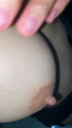 快手福利空姐女神【是邹琳吖是你的琳姐姐】脸穴同框性爱XO首次流出性爱啪啪 猛操 吃鸡巴 截图13