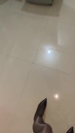 快手福利空姐女神【是邹琳吖是你的琳姐姐】脸穴同框性爱XO首次流出性爱啪啪 猛操 吃鸡巴 截图15
