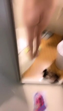 小妞超有感觉社会大哥约炮风骚小太妹 露脸口交身材很好 多姿势激情爆草很配合 叫的骚表情浪 直接内射 截图2