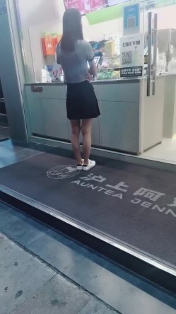 【婷婷小姐】，欲女养成记，坐标上海，酒店塞跳蛋，广场，公园，沪上阿姨果茶店，刺激的夹腿 截图8