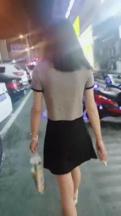 【婷婷小姐】，欲女养成记，坐标上海，酒店塞跳蛋，广场，公园，沪上阿姨果茶店，刺激的夹腿 截图9