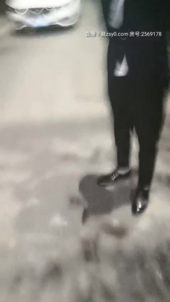 高颜值爆裂黑丝披肩美女〖熙熙宝儿〗野外车震路边操 现约个粉丝车震玩3P 太紧张刺激粉丝一会就射了 高清源码录制 截图11