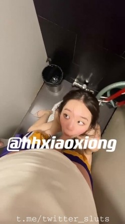 推特高颜极品身材治愈系女神【小熊驾驶员】电报群内福利~能肏能调教能露出很好玩很反差 截图1
