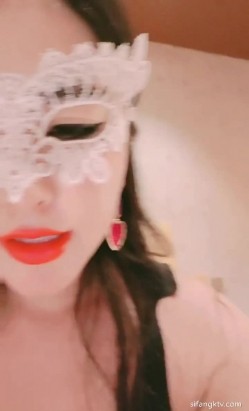 ️精品推荐 ️爆乳翘臀半糖主播『国产卡戴珊 』骑乘假体倒模与闺蜜JB相互插逼舔奶叠罗汉自慰 截图11