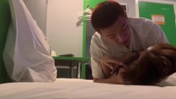 91大神迪哥酒店忽悠喝的醉醺醺的小姐姐 ️有点不情愿直接强推完美露脸 截图1