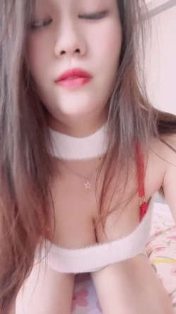 抖音【可可】私人 定制 热舞 瑜伽 丁字 美臀！ 截图3