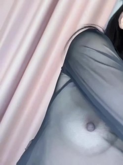 超高颜值绿茶主播【提莫的_原昵称甜桃11】高价福利视频 多种制服自慰啪啪 截图5