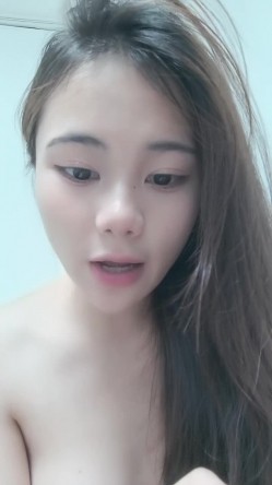 极品美乳超棒身材！新人妹妹初下海！外表文静乖巧，蜜桃美臀，骑乘位扭来扭去，幸福胖哥让人羡慕 截图8