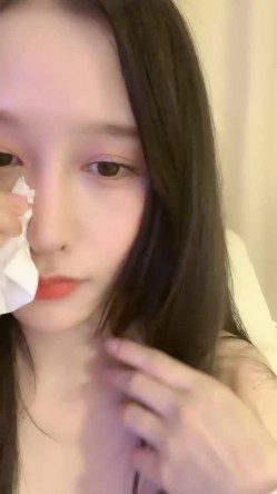 近期最火的女神，【樱桃】，【上】，舞蹈专业出身，明星级别颜值，极品美乳，小逼逼真干净，硬盘必备 截图8