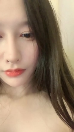 近期最火的女神，【樱桃】，【上】，舞蹈专业出身，明星级别颜值，极品美乳，小逼逼真干净，硬盘必备 截图11