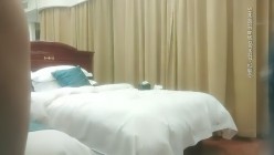 探花朗李寻欢_代班上场长发可爱甜妹，情趣装撅屁股口交，后入抽插妹子受不了用手摸B 截图9