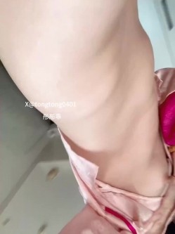 天生婊子爱露出爱调教人妻母狗「彤彤乖」全量推特资源 绿帽鞭打媚药角色扮演 截图7