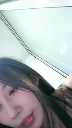 【权欲茶茶】车模身材，明星颜值，夹子音叫老公，道具潮喷，榨干你的精液 截图14
