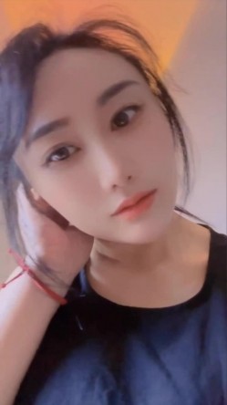御姐女王范会所金牌技师，重庆巨乳小尤物【婉儿】特色性爱服务，双飞吹拉弹唱一条龙爽翻天 截图9