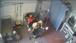 黑客破解乡镇医院妇产科 摄像头监控最佳角度高清偷拍阴蒂可见 最美年轻孕妇完结篇 眼镜男医生的抠穴圣手 截图1