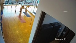 【破解摄像头】舞蹈室小姐姐各种舞蹈练功换衣服 截图10