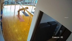 【破解摄像头】舞蹈室小姐姐各种舞蹈练功换衣服 截图16