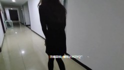 推特火爆淫荡翘臀骚母狗【芬姬夏妓】公园露出调教野战潮喷大号道具紫薇淫水泛滥 截图3