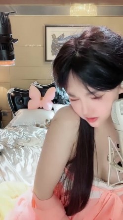 国风汉服女神！美翻了 【小宝儿】仙气飘飘 道具自慰高潮 截图3