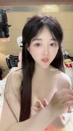 国风汉服女神！美翻了 【小宝儿】仙气飘飘 道具自慰高潮 截图6
