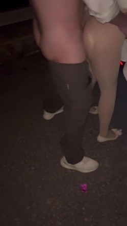 换妻群新流出【苏州夫妻筱雨】26岁淫荡经历让人瞠目结舌每天都充分享受性爱刺激 截图16