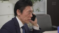EBOD-918 聖華女学院公認竿おじさん 実写版 FANZA同人でシリーズ累計28万DL数コミックを初映像化！！ 小梅えな 南条いちか 截图8