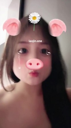 纯欲天花板校花！奶子好大~【狐狸精】，清纯学生妹，闺房中大尺度自慰，淫水不断哗哗的流 截图7
