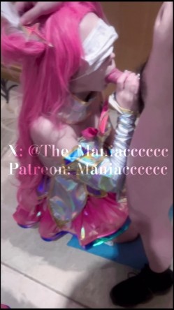 【COS控狂喜】「美女Coser收藏家」福利姬泡良大神「Maniacccccc」《星之守护》卡莎夜里却沦为发泄性欲的玩具 截图2