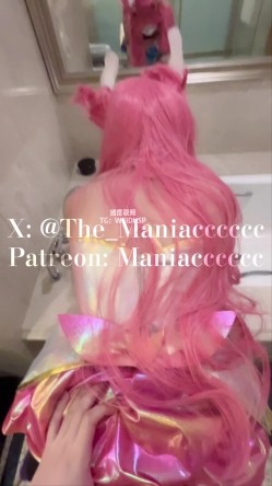 【COS控狂喜】「美女Coser收藏家」福利姬泡良大神「Maniacccccc」《星之守护》卡莎夜里却沦为发泄性欲的玩具 截图16