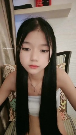 新人！大学生下海~校花级别~【雅萱】太纯了 被操无套颜射 截图1