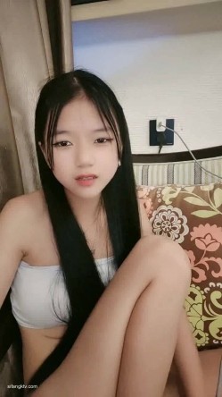 新人！大学生下海~校花级别~【雅萱】太纯了 被操无套颜射 截图4