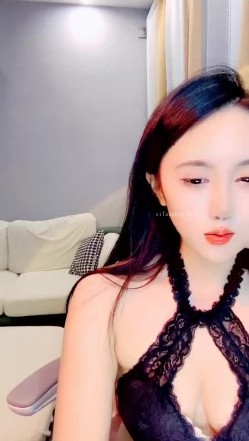 极品颜值【okk】白虎逼 全身尤物完美~直接撸了黑丝美乳配上无毛粉逼 截图15